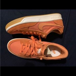 Nike ADVERSARY SB - HEALING ORANGE